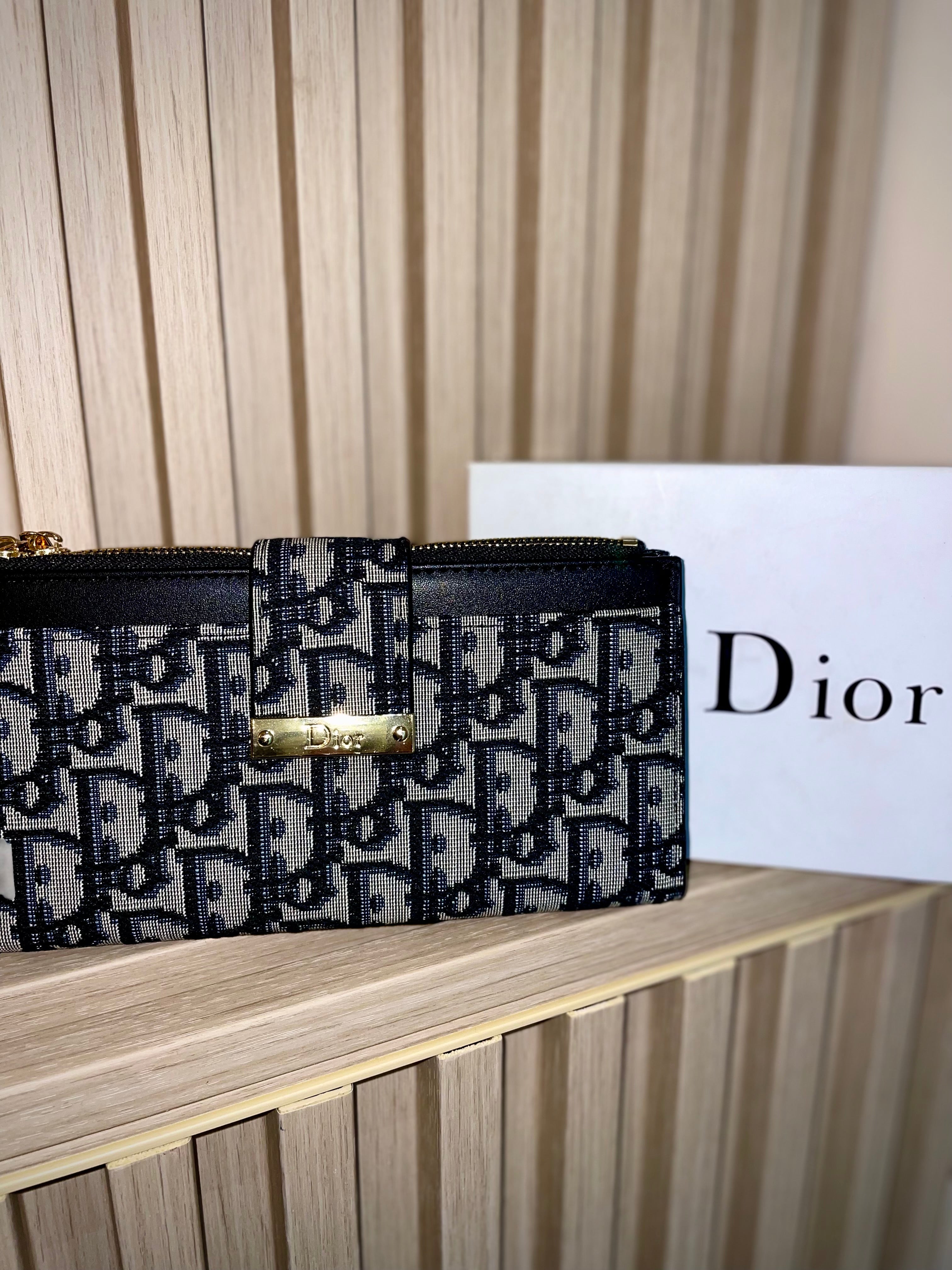 Pochettes dior