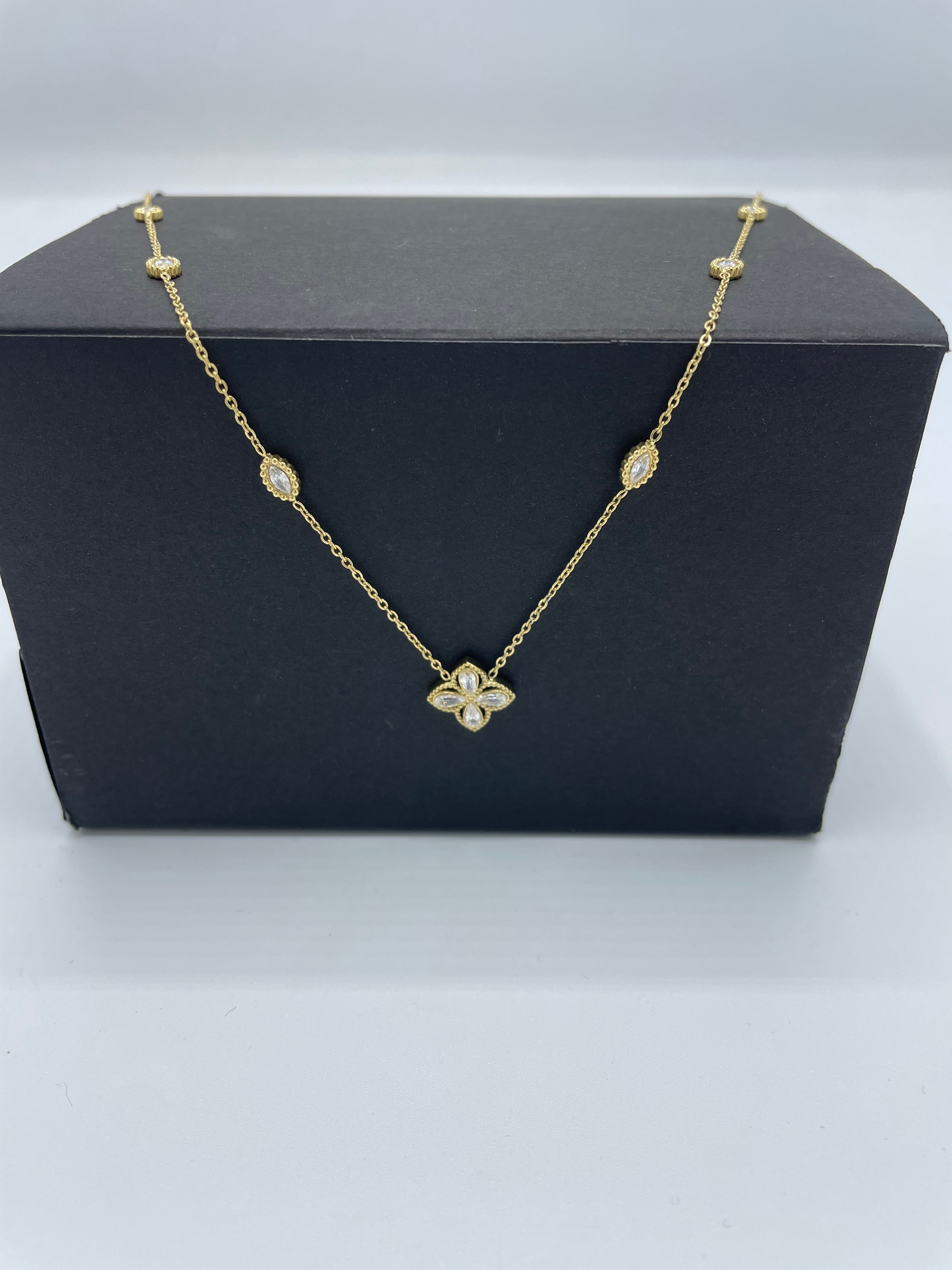 Colier en acier inoxydable