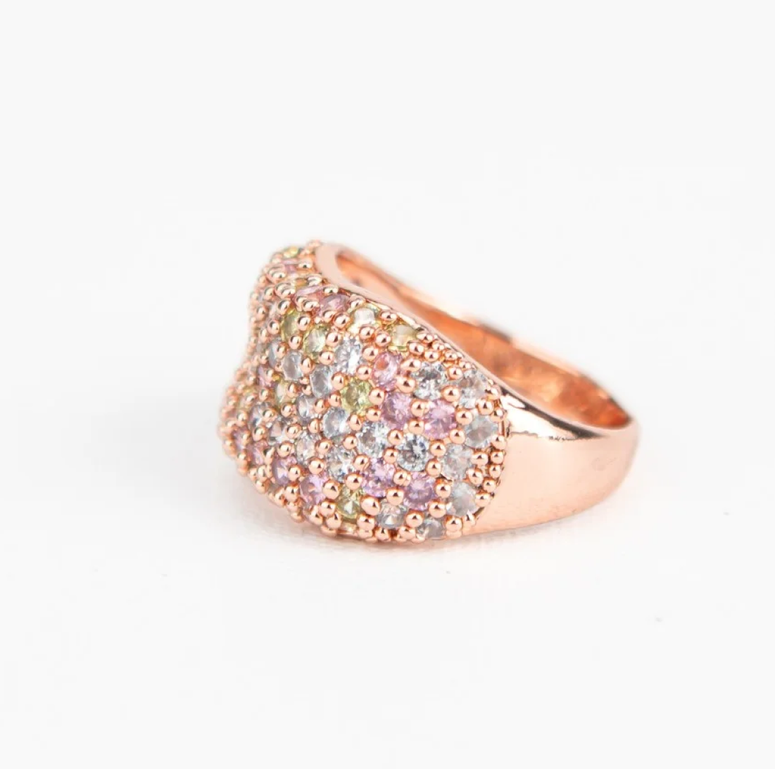 bague pastel stand | خاتم باستيل ستاند