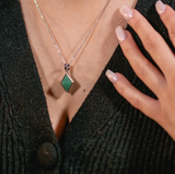 collier prism aventurine | قلادة بريزم بحجر الأفنتورين